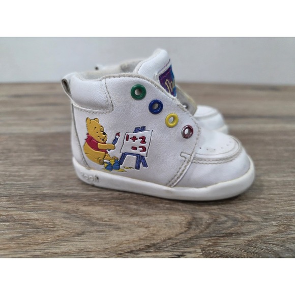 Disney Other - Disney Winnie the Pooh Vintage 90's Skid Resistant Toddler Shoes (4) No Laces